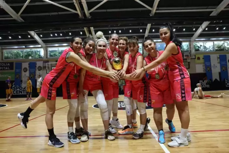 Banu Karadağlı Yine MVP, Yine Şampiyon!